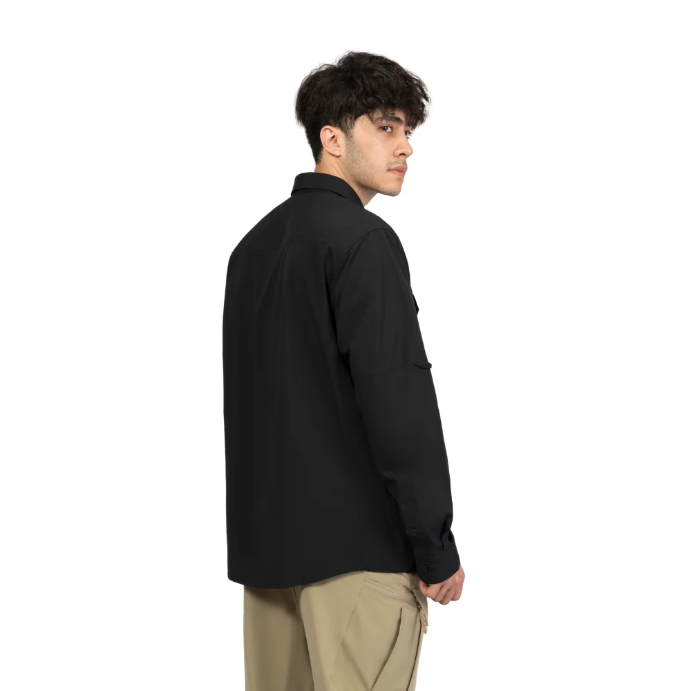 Back view of men’s black outdoor shirt showing ergonomic seams and durable construction for outdoor activities.
